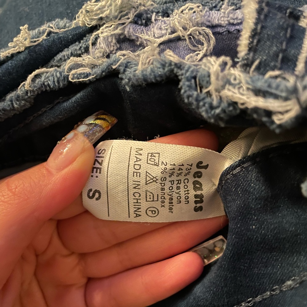 Amazon patterned jeans - Picture 2 of 3